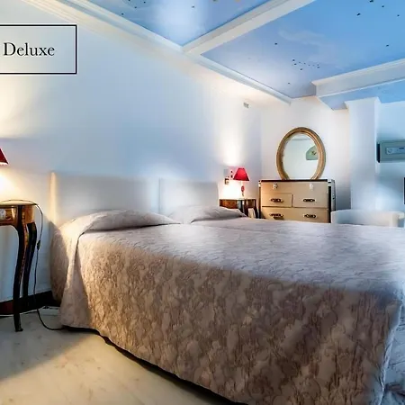 Grand Du Bel Air 2* Parigi