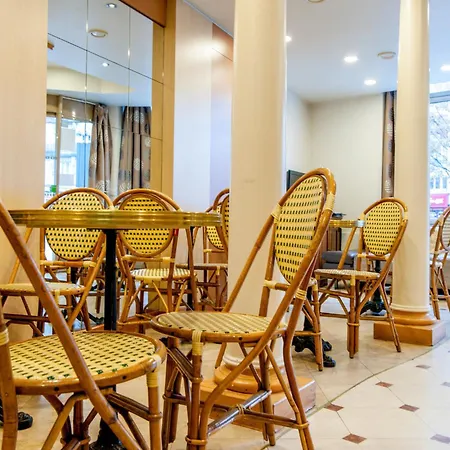 Hotel Grand Du Bel Air Parigi